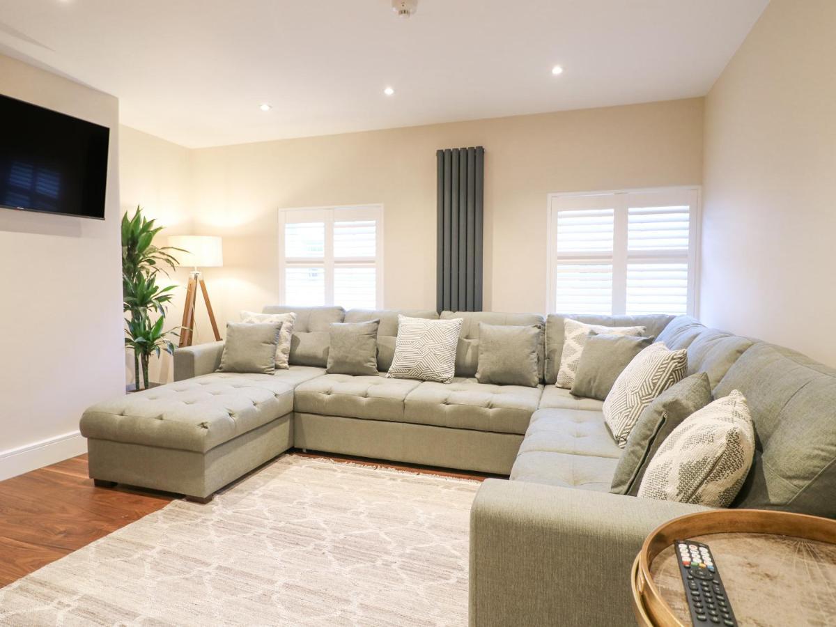 Monsal Dale Apartment Ashbourne  Bagian luar foto